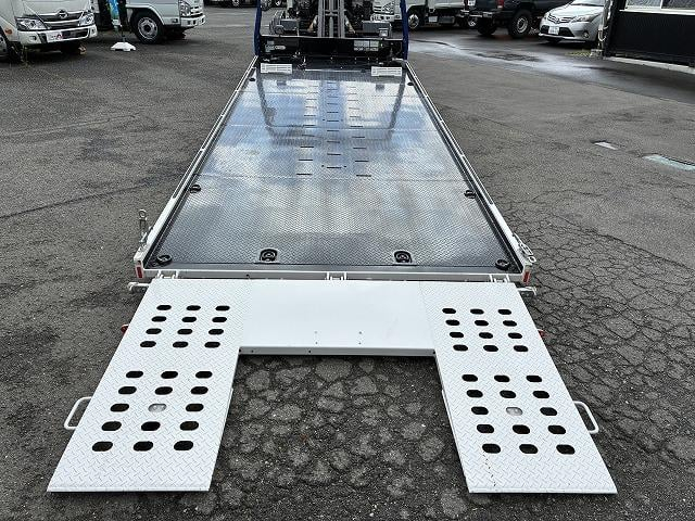 いすゞ 特殊車両|中古トラックの販売・買取・査定のアイナビ