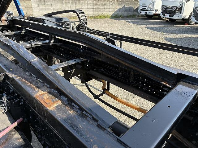 いすゞ 特殊車両|中古トラックの販売・買取・査定のアイナビ