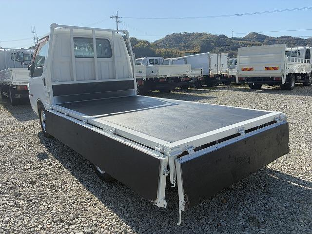 日産 平ボディ|中古トラックの販売・買取・査定のアイナビ
