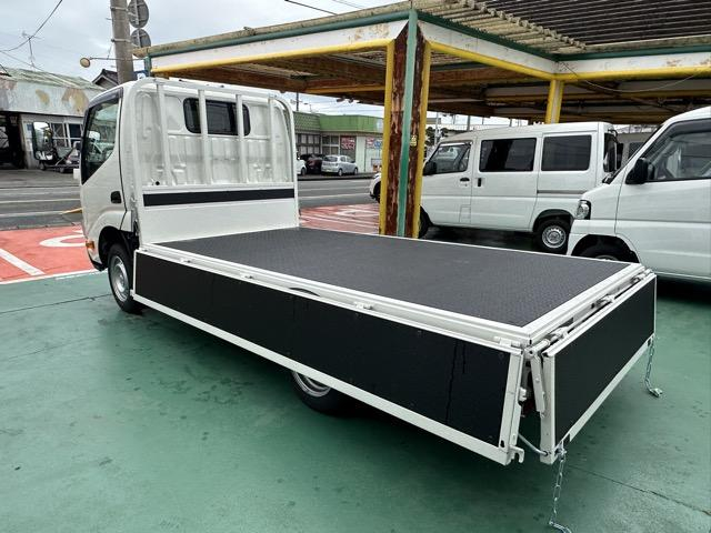 トヨタ|中古トラックの販売・買取・査定のアイナビ