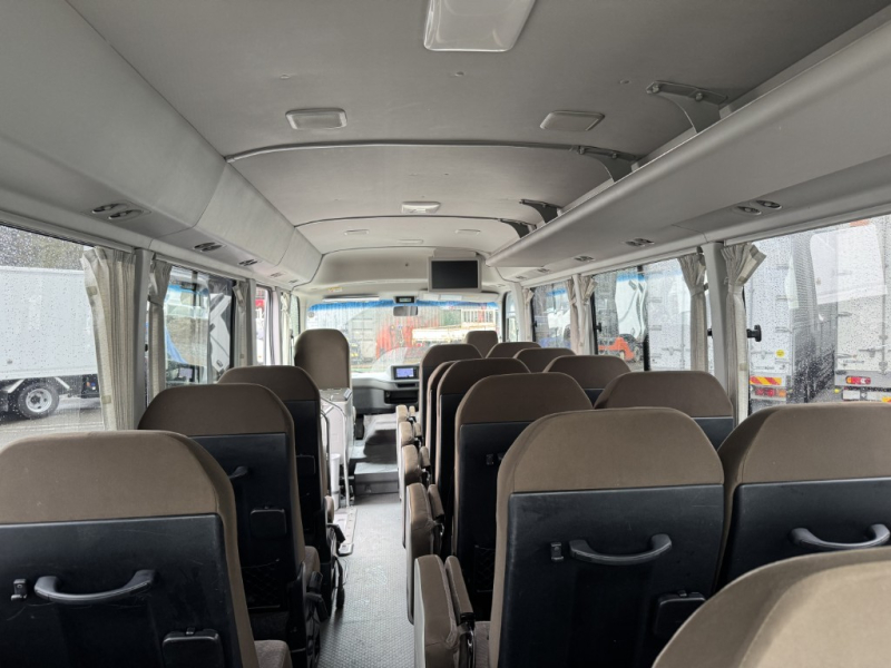 マイクロバス28人乗りGX自動スライドドアAT|中古トラックの販売・買取・査定のアイナビ