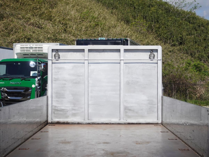 増トンワイド平ボディー|中古トラックの販売・買取・査定のアイナビ