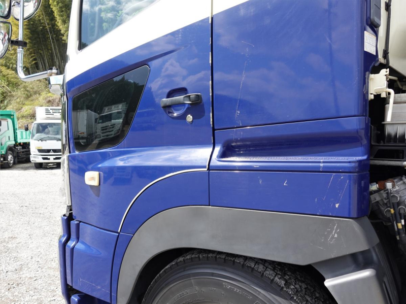 トレーラーヘッドトラクター|中古トラックの販売・買取・査定のアイナビ