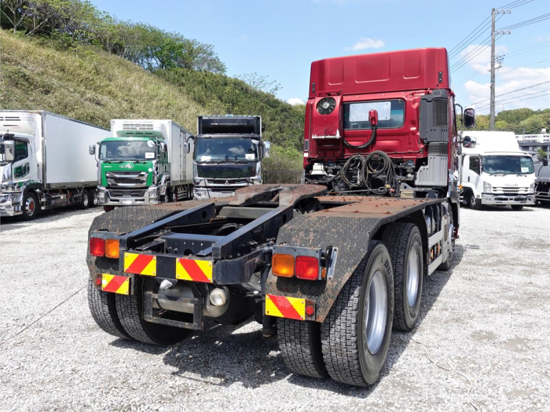 トラクタートレーラーヘッド|中古トラックの販売・買取・査定のアイナビ