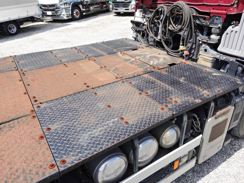 トラクタートレーラーヘッド|中古トラックの販売・買取・査定のアイナビ