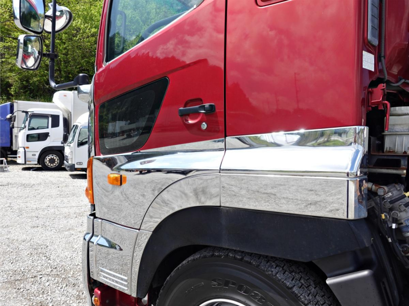 トラクタートレーラーヘッド|中古トラックの販売・買取・査定のアイナビ