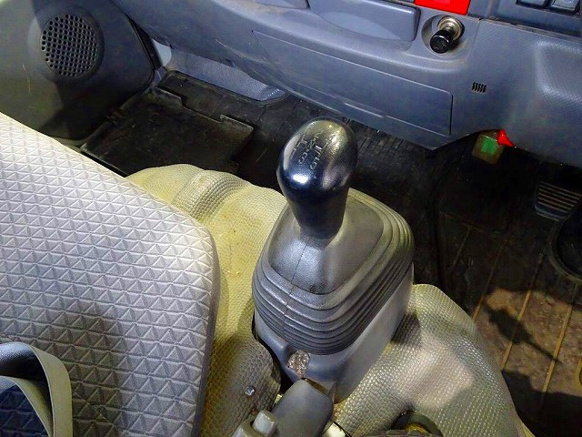 エルフ1.5t4WDFFLSタイヤ平ボデー|中古トラックの販売・買取・査定のアイナビ