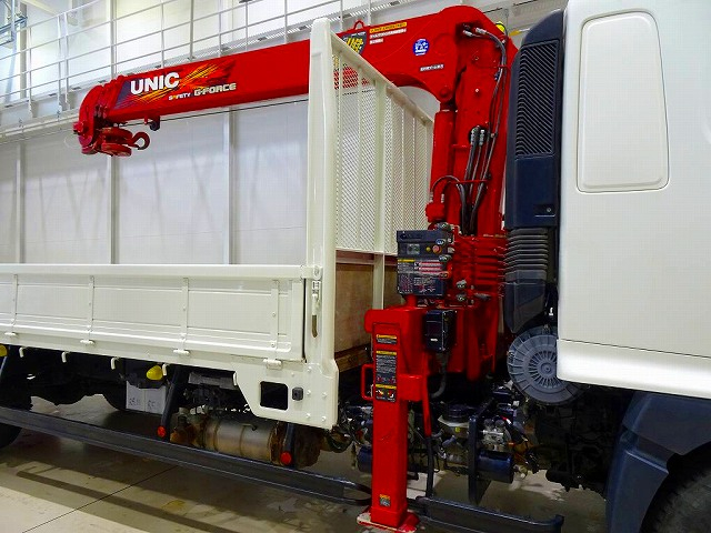 レンジャー2.45t標準ベッド付ユニック4段クレーン付210ps|中古トラックの販売・買取・査定のアイナビ