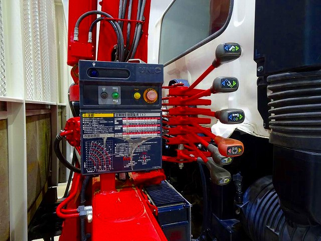 レンジャー2.45t標準ベッド付ユニック4段クレーン付210ps|中古トラックの販売・買取・査定のアイナビ