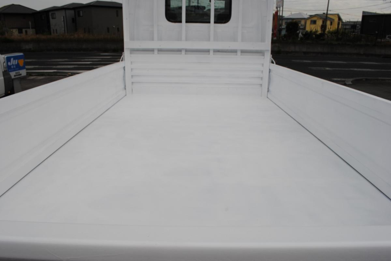 H23 タイタン 平ボディ 積載1.5t|中古トラックの販売・買取・査定のアイナビ