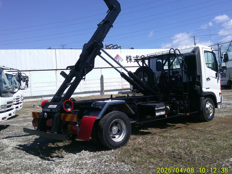 Wホイスト、新明和|中古トラックの販売・買取・査定のアイナビ