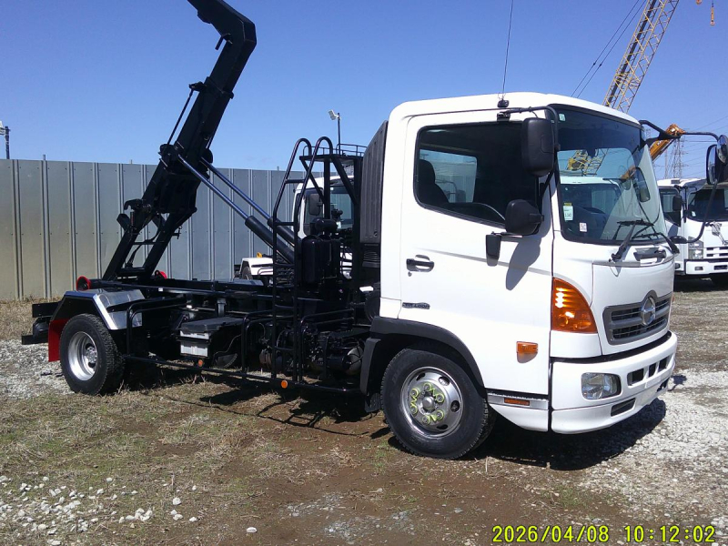 Wホイスト、新明和|中古トラックの販売・買取・査定のアイナビ