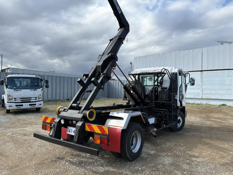 4tアームロール、高馬力、6速スムーサAT、リビルトエンジン|中古トラックの販売・買取・査定のアイナビ