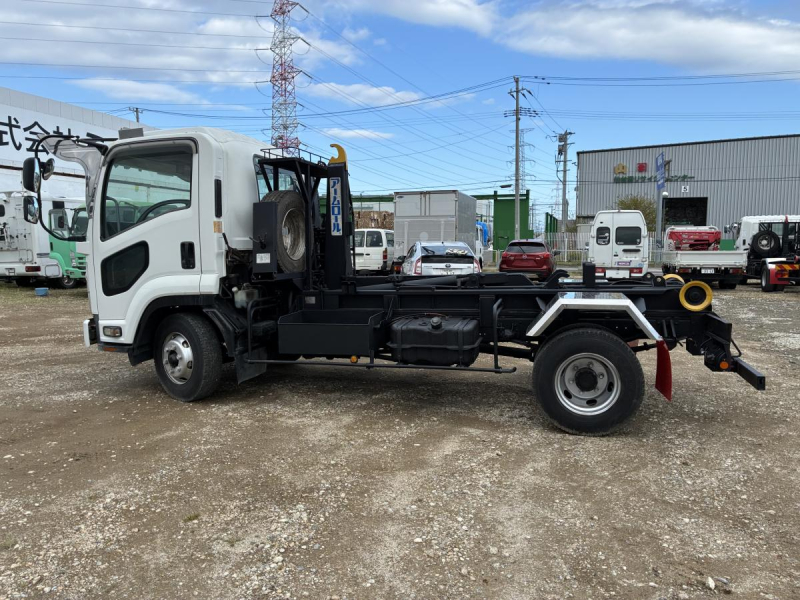 4tアームロール、高馬力、6速スムーサAT、リビルトエンジン|中古トラックの販売・買取・査定のアイナビ