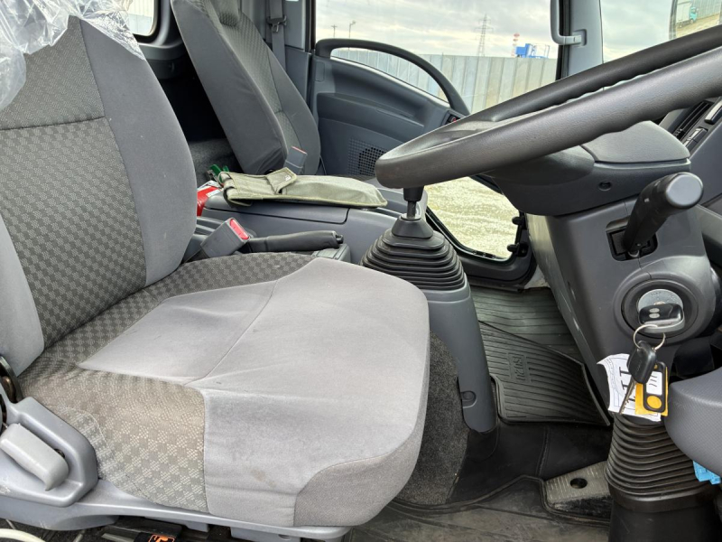 高馬力モデル、距離少ない、車検付き|中古トラックの販売・買取・査定のアイナビ