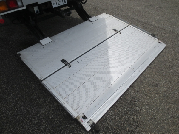 三菱ファイターウイングゲート付|中古トラックの販売・買取・査定のアイナビ