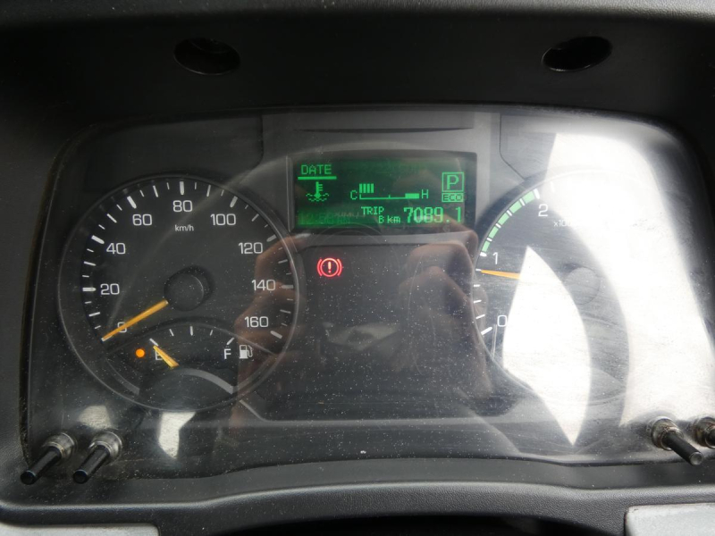 2トン 平ボディ 260346|中古トラックの販売・買取・査定のアイナビ