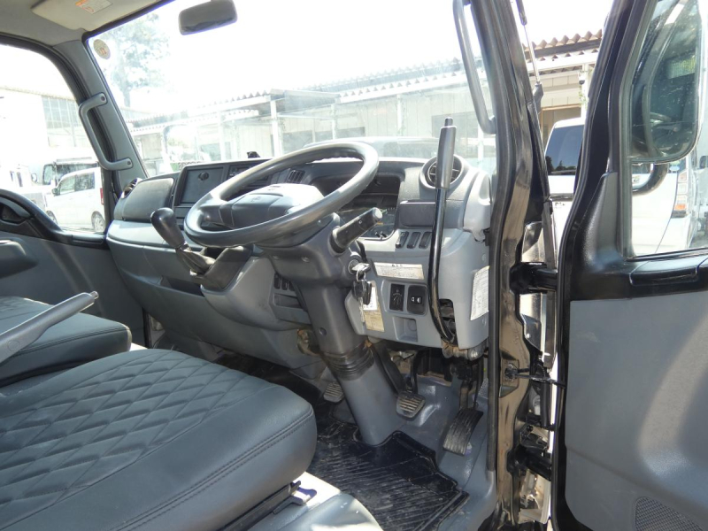 3トン ディーゼルダンプ260229|中古トラックの販売・買取・査定のアイナビ