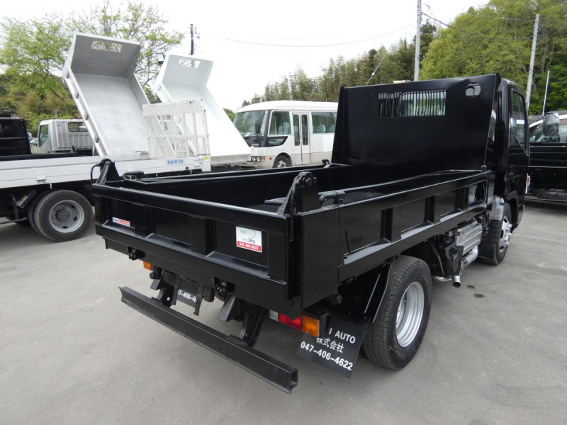 H24 キャンター 1.85トン オートマ 4WD ダンプ|中古トラックの販売・買取・査定のアイナビ