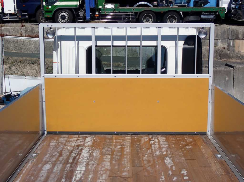 8.4t アルミ平 L6200 標準幅 後輪エアサス 240PS 6速|中古トラックの販売・買取・査定のアイナビ