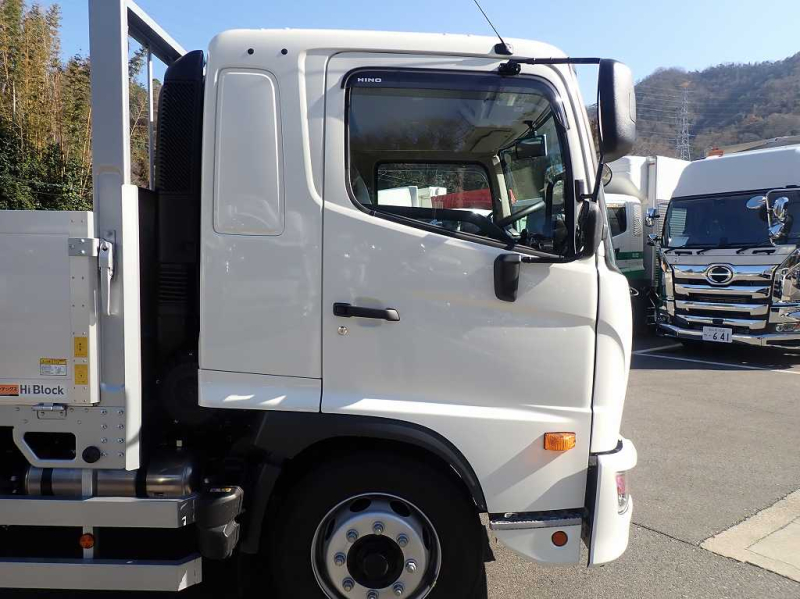 8.4t アルミ平 L6200 標準幅 後輪エアサス 240PS 6速|中古トラックの販売・買取・査定のアイナビ