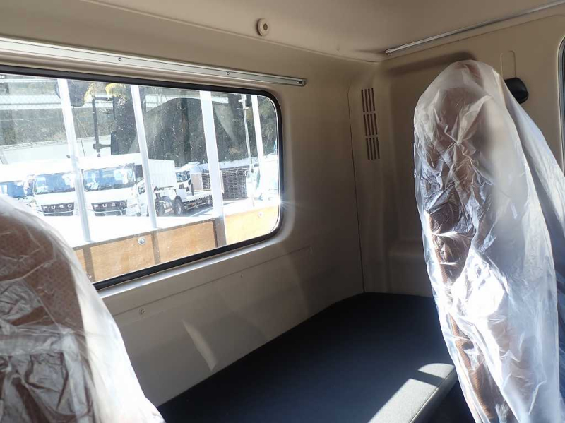 8.4t アルミ平 L6200 標準幅 後輪エアサス 240PS 6速|中古トラックの販売・買取・査定のアイナビ