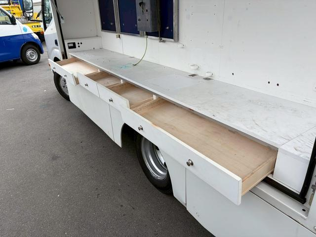 トヨタダイナ特装車その他|中古トラックの販売・買取・査定のアイナビ