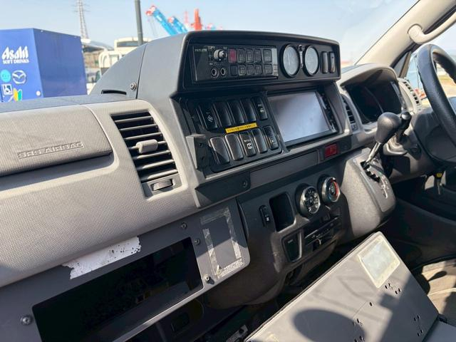 トヨタハイエース特装車その他|中古トラックの販売・買取・査定のアイナビ