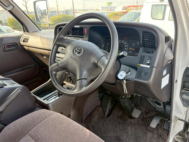 トヨタハイエース特装車その他|中古トラックの販売・買取・査定のアイナビ