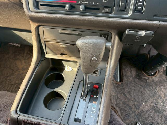 トヨタハイエース特装車その他|中古トラックの販売・買取・査定のアイナビ