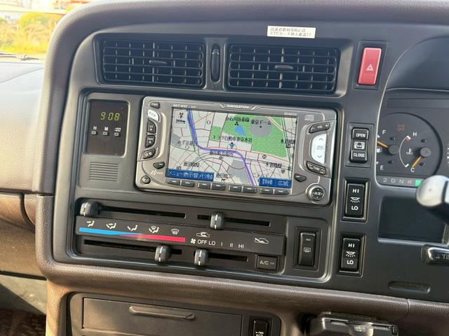 トヨタハイエース特装車その他|中古トラックの販売・買取・査定のアイナビ