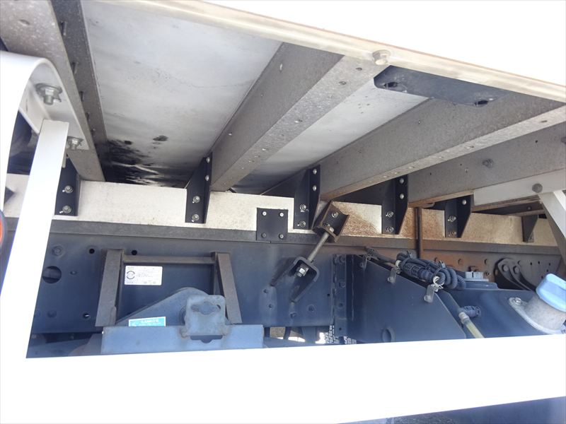 6.2mワイド格納ゲート|中古トラックの販売・買取・査定のアイナビ