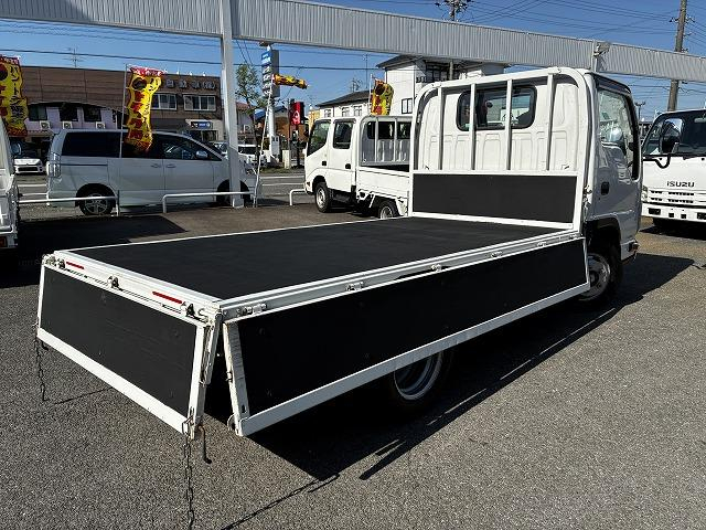 いすゞ 平ボディ|中古トラックの販売・買取・査定のアイナビ