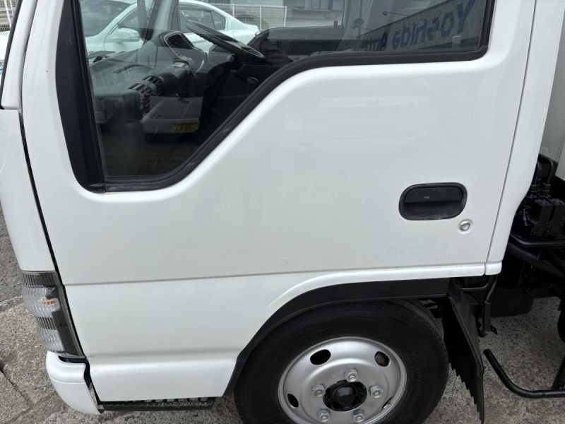 H19 エルフ 脱着装置付コンテナ車|中古トラックの販売・買取・査定のアイナビ