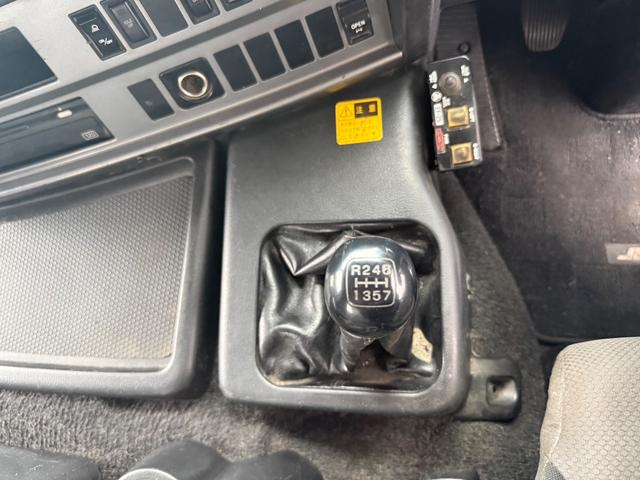 日野 ダンプ プロフィア|中古トラックの販売・買取・査定のアイナビ