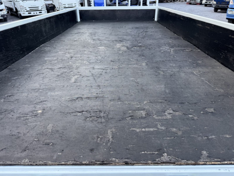 ワイド超ロング2.9t吊4段タダノZX294HRSAラジコン|中古トラックの販売・買取・査定のアイナビ