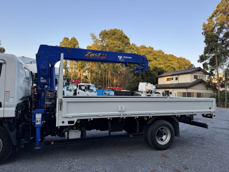 ワイド超ロング2.9t吊4段タダノZX294HRSAラジコン|中古トラックの販売・買取・査定のアイナビ