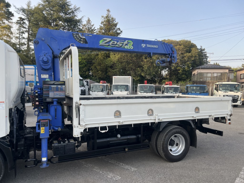 ワイドロング2.9t吊4段タダノZE294HRラジコン付き|中古トラックの販売・買取・査定のアイナビ