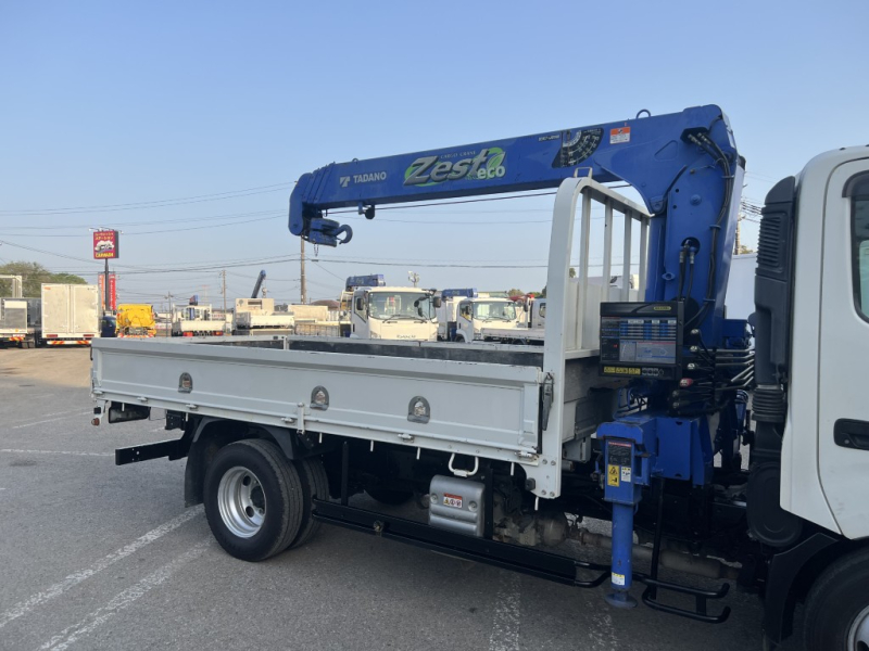 ワイドロング2.9t吊4段タダノZE294HRラジコン付き|中古トラックの販売・買取・査定のアイナビ