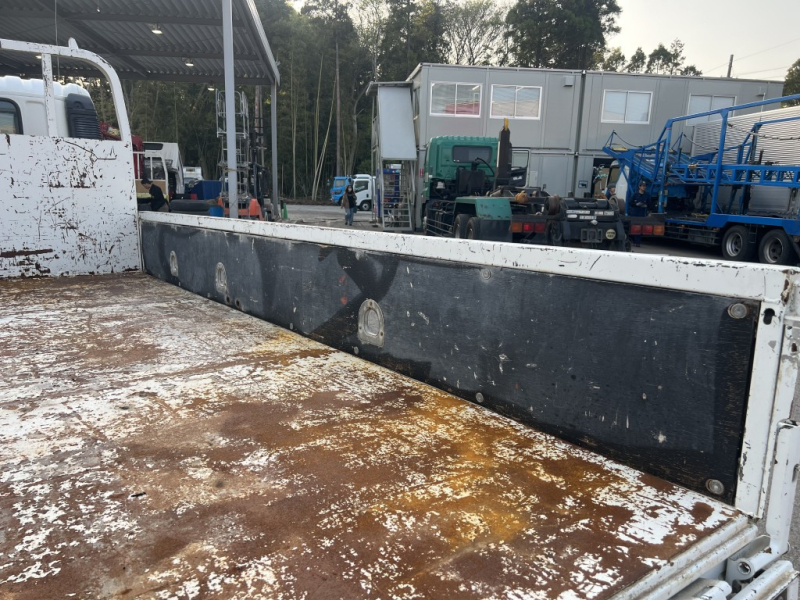 ワイドロング2.9t吊4段タダノZE294HRラジコン付き|中古トラックの販売・買取・査定のアイナビ