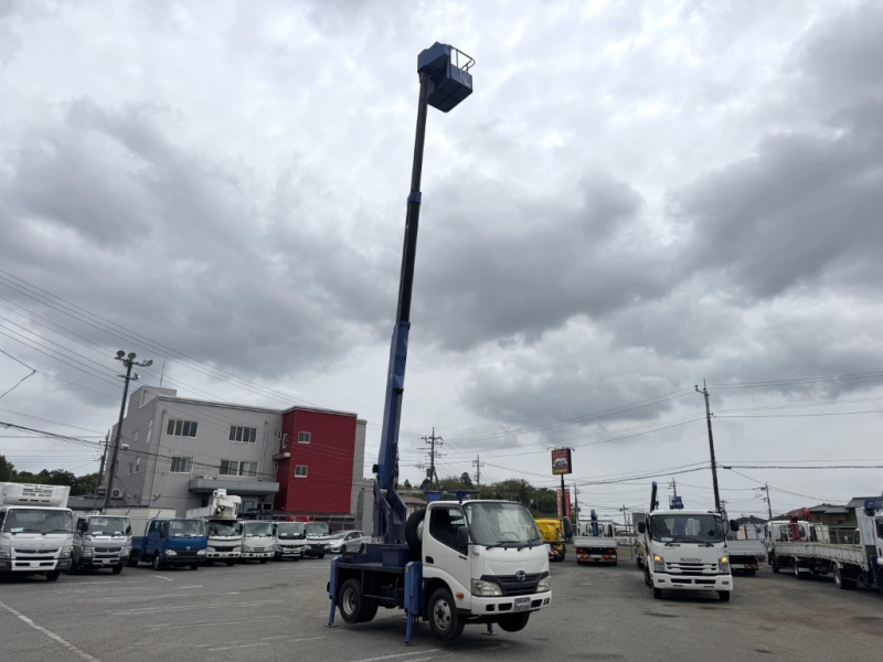 タダノ AT-121TG 11.9m バケット200㎏|中古トラックの販売・買取・査定のアイナビ