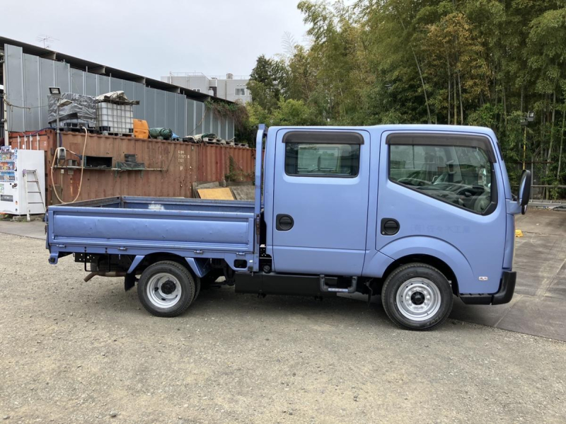 H21年式、アトラス、ダブルキャブ、メーカー完成車|中古トラックの販売・買取・査定のアイナビ