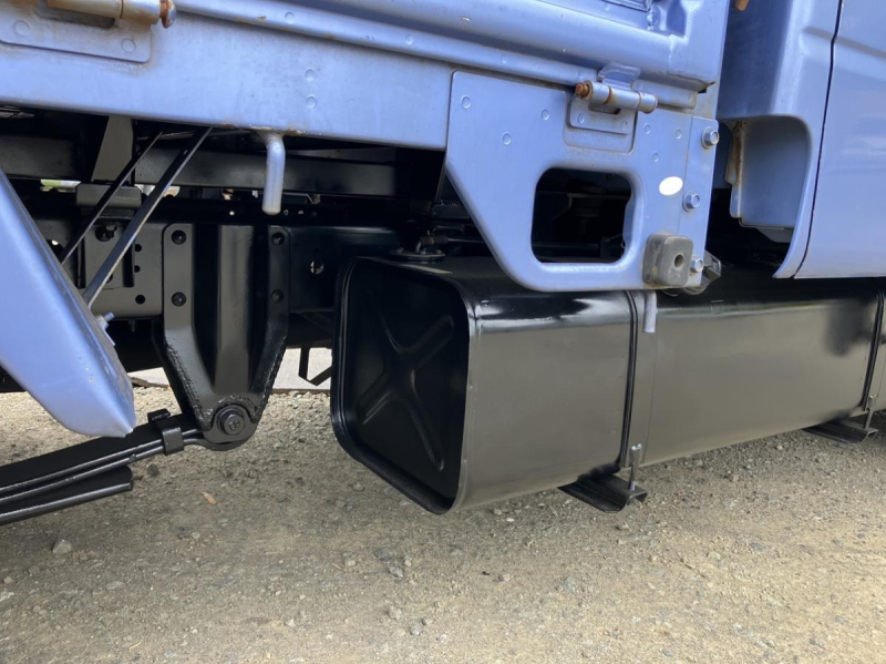 H21年式、アトラス、ダブルキャブ、メーカー完成車|中古トラックの販売・買取・査定のアイナビ