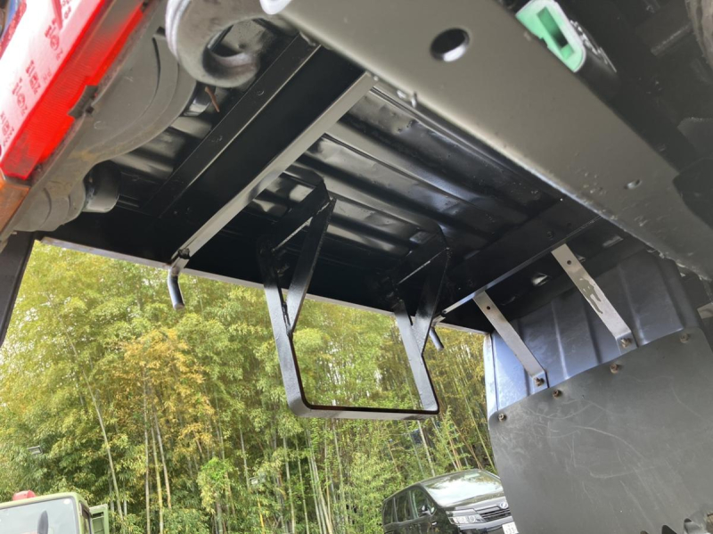 H21年式、アトラス、ダブルキャブ、メーカー完成車|中古トラックの販売・買取・査定のアイナビ