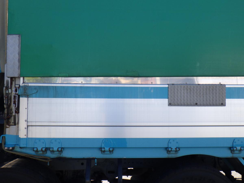 前2軸 ショートキャブ 幌ウイング 内高2,490|中古トラックの販売・買取・査定のアイナビ