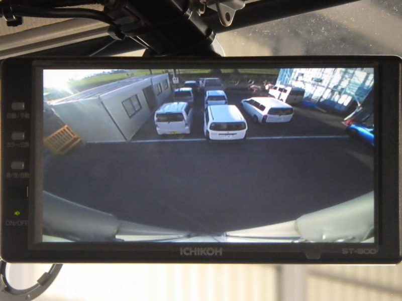 4軸低床 後輪エアサス 内高2,590|中古トラックの販売・買取・査定のアイナビ