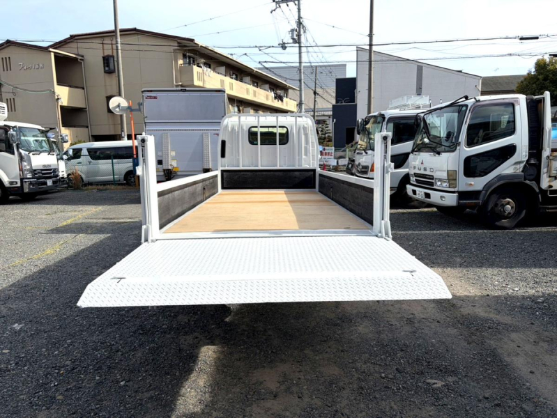 平成23年いすゞエルフ平ボディPG付ロング全塗装SKG-NLR85AR|中古トラックの販売・買取・査定のアイナビ