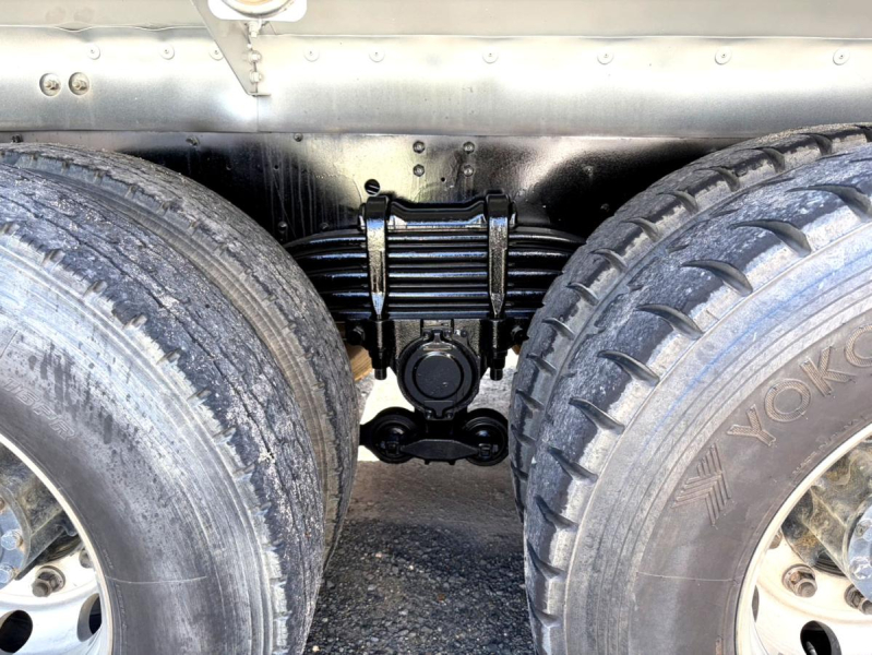 平成27年いすゞギガ大型ミキサーカヤバ製ETCQKG-CXZ77AT|中古トラックの販売・買取・査定のアイナビ