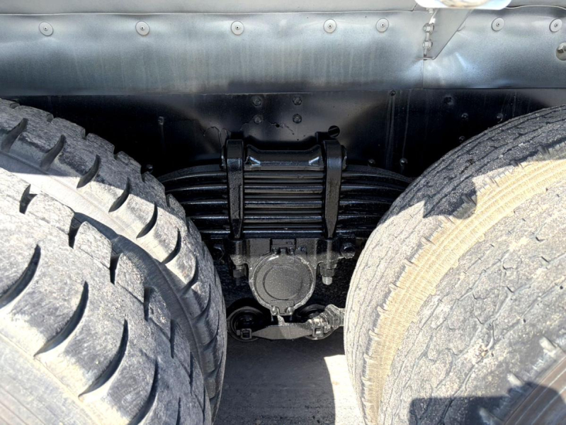 平成27年いすゞギガ大型ミキサーカヤバ製ETCQKG-CXZ77AT|中古トラックの販売・買取・査定のアイナビ