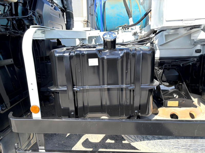 平成27年いすゞギガ大型ミキサーカヤバ製ETCQKG-CXZ77AT|中古トラックの販売・買取・査定のアイナビ